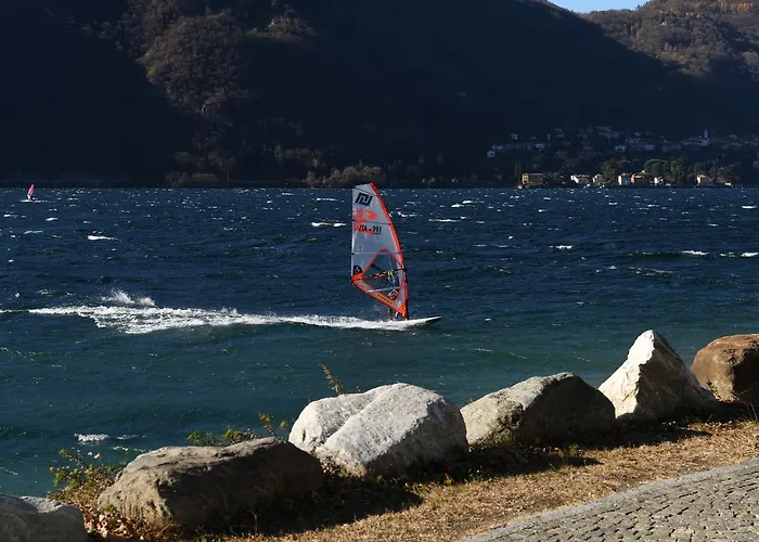Una Finestra Sul Lago 리에르나